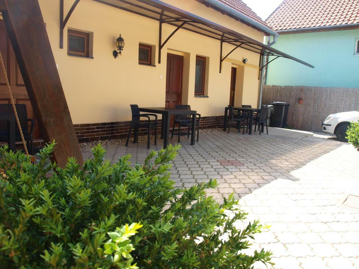 Apartmany Judita Kissová Veľký Meder Bagian luar foto